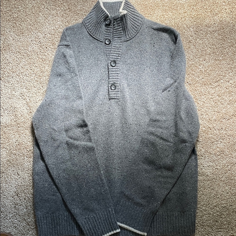 Banana Republic NWOT’s Gray Turtleneck Sweater!